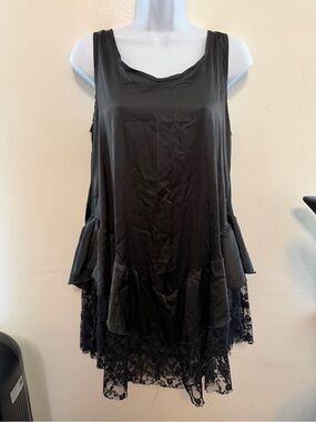 TikTok Viral Black Lace-Hem Women’s Dress